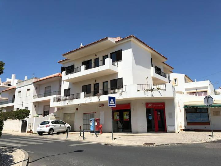 Appartamento Apartamento Olhos De Agua, 1 Quarto Olhos de Agua  Esterno foto